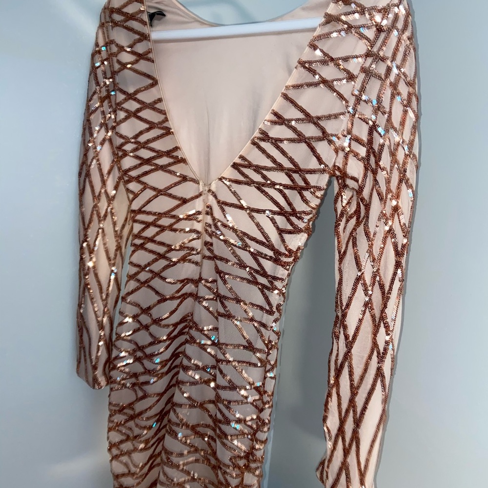 sequin dress! - Picture 3 of 4